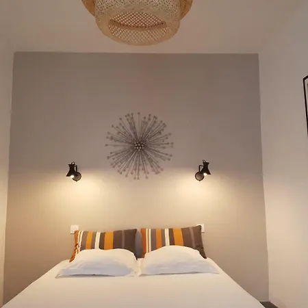 Hyper Centre Apartment